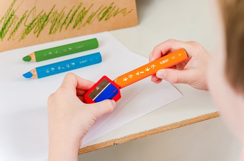 Whiteboardpotlood BicKids Multi Surface inclusief puntenslijper en doekje assorti pak à 3 stuks-2